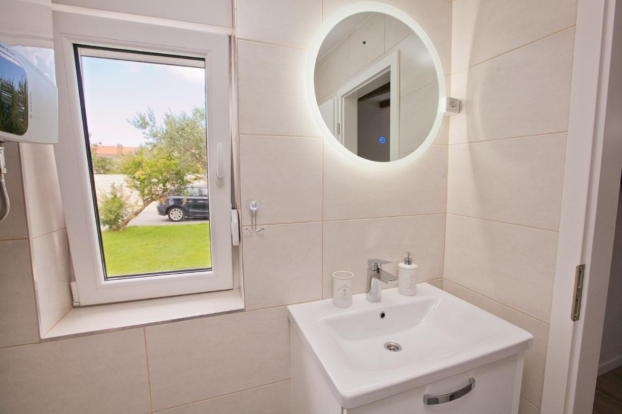 Studio Apartments Tara Zadar Bagian luar foto